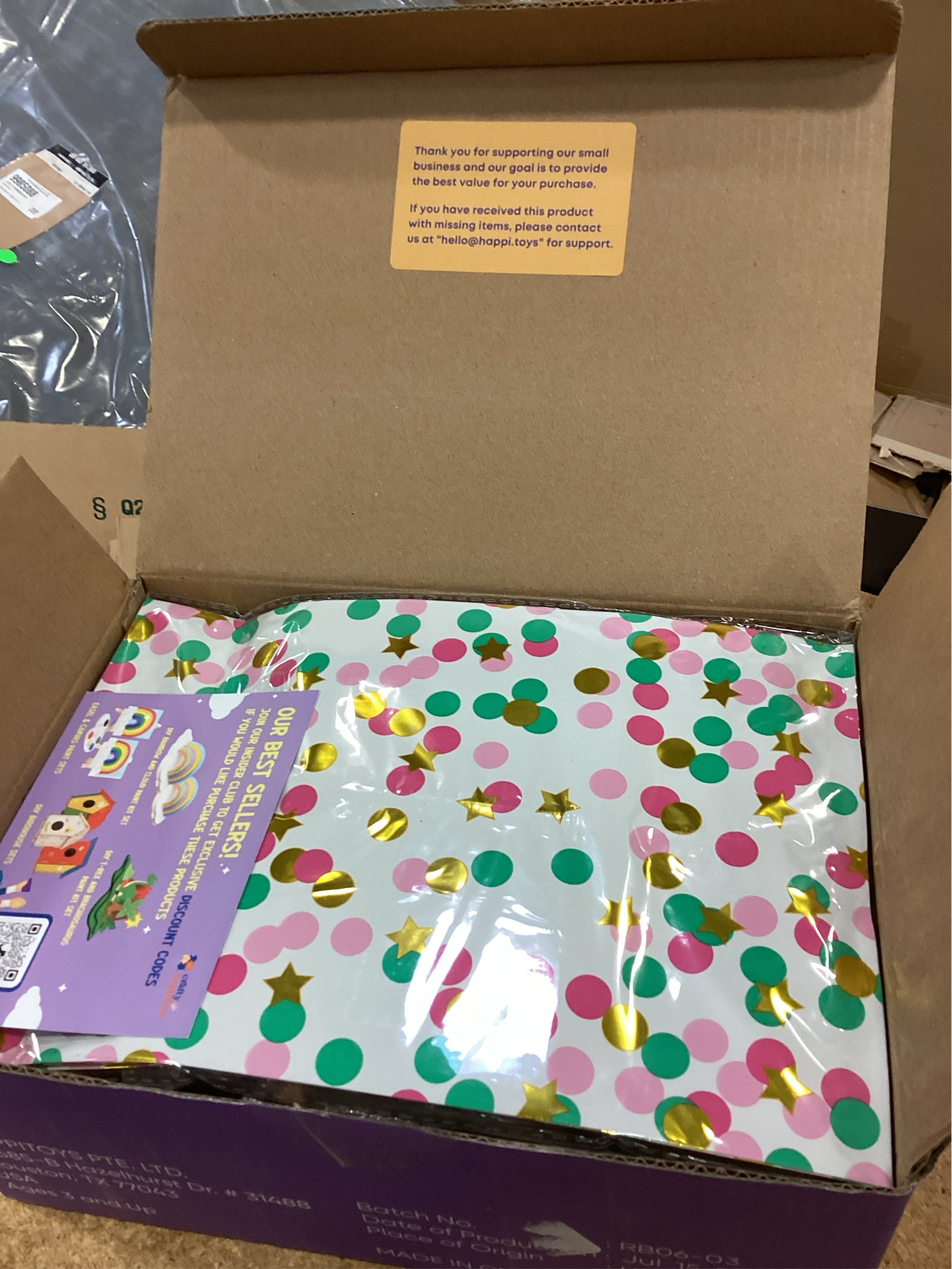 Rainbow Painting Set for Kids 9 Pcs - Bulk Stockings & Birthday Goodie Bag Stuffer - Kids Party Favors Toy Return Gifts - Pinata Stuffers - Classroom Treasure Box Carnival Prizes