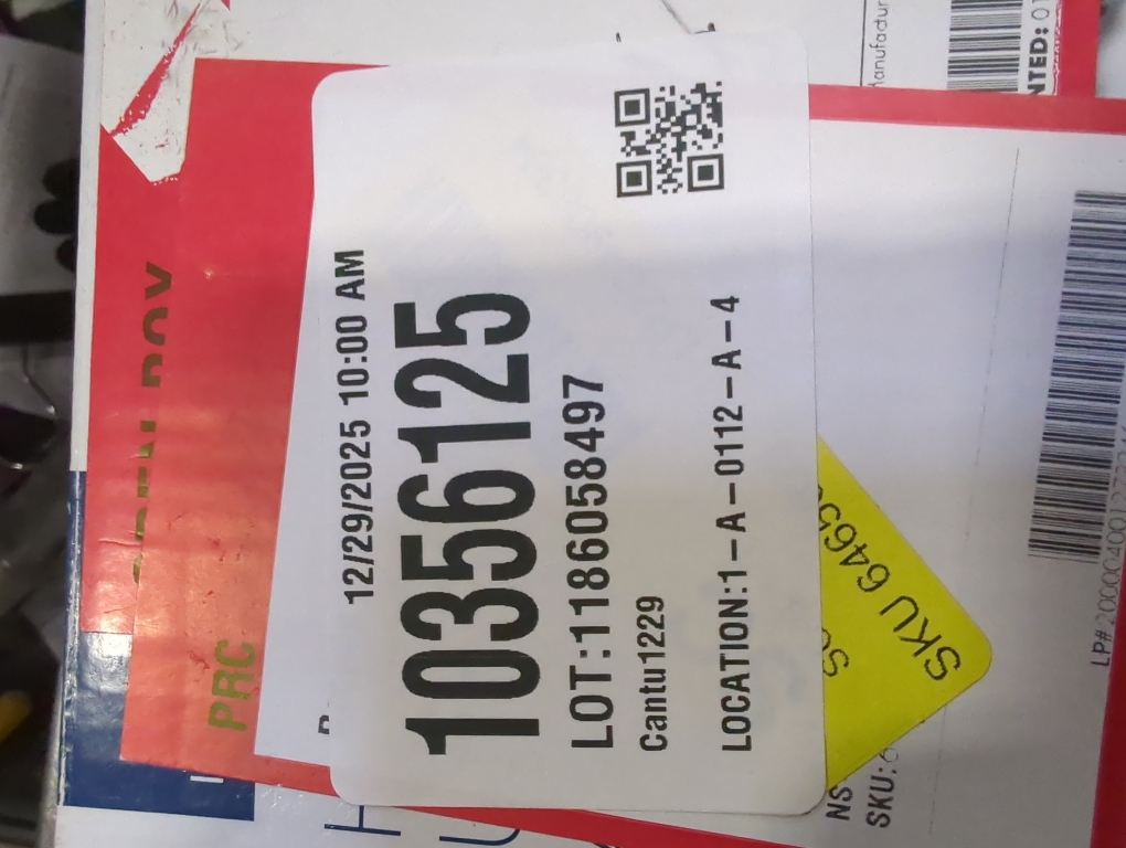 Insignia  - 3,000 MA 5  Universal AC Adapter for High-Output Devices - Black