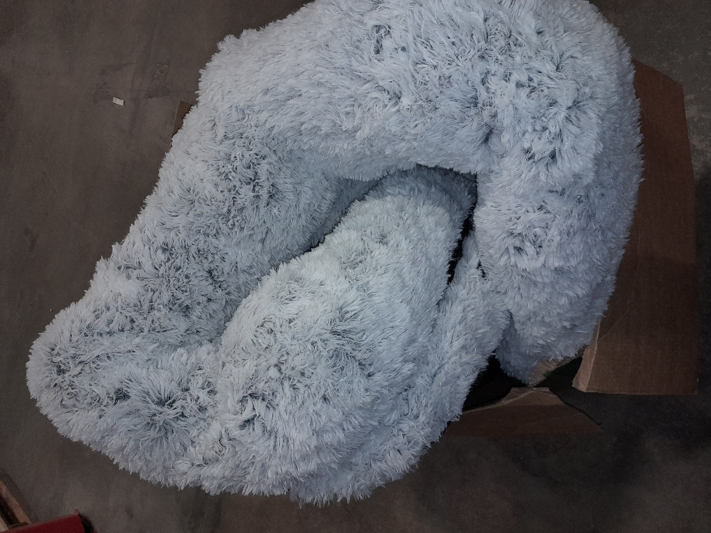 Best Friends by Sheri Shag Lounge Bed Calming Faux Fur Dog Bed, Frost, Large, 36 x 27