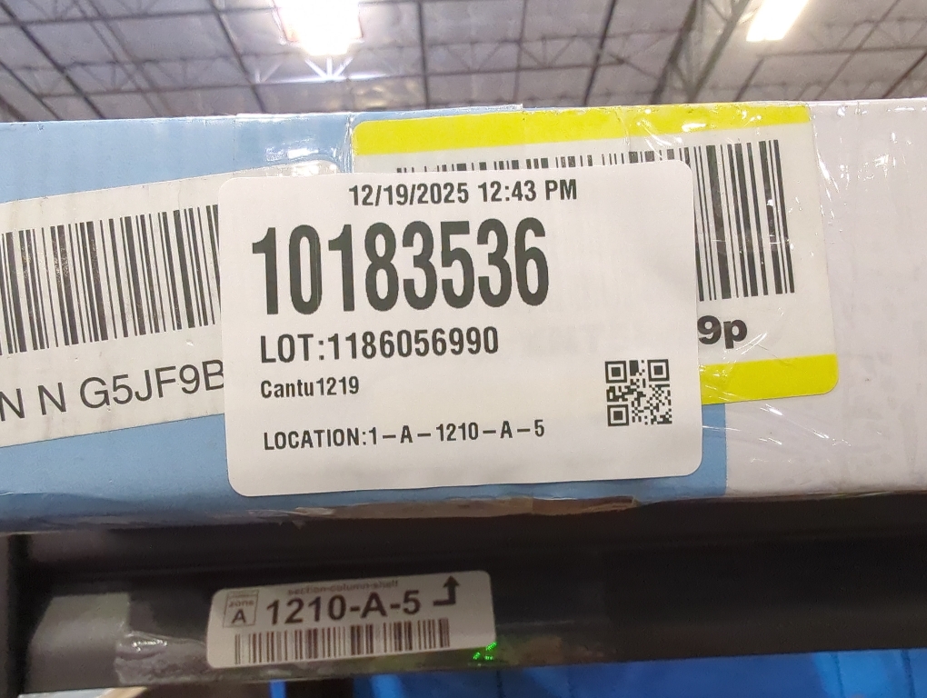 Full-Size Window Pet Door for Cat&Small Dog, Fits 28-32 Width Windows, Quick-Fit Cat Door Window Insert, 4 Locking Mechanisms, Magnetic Closure Cat Door for Window,Aluminum Frame Pet Door for Window