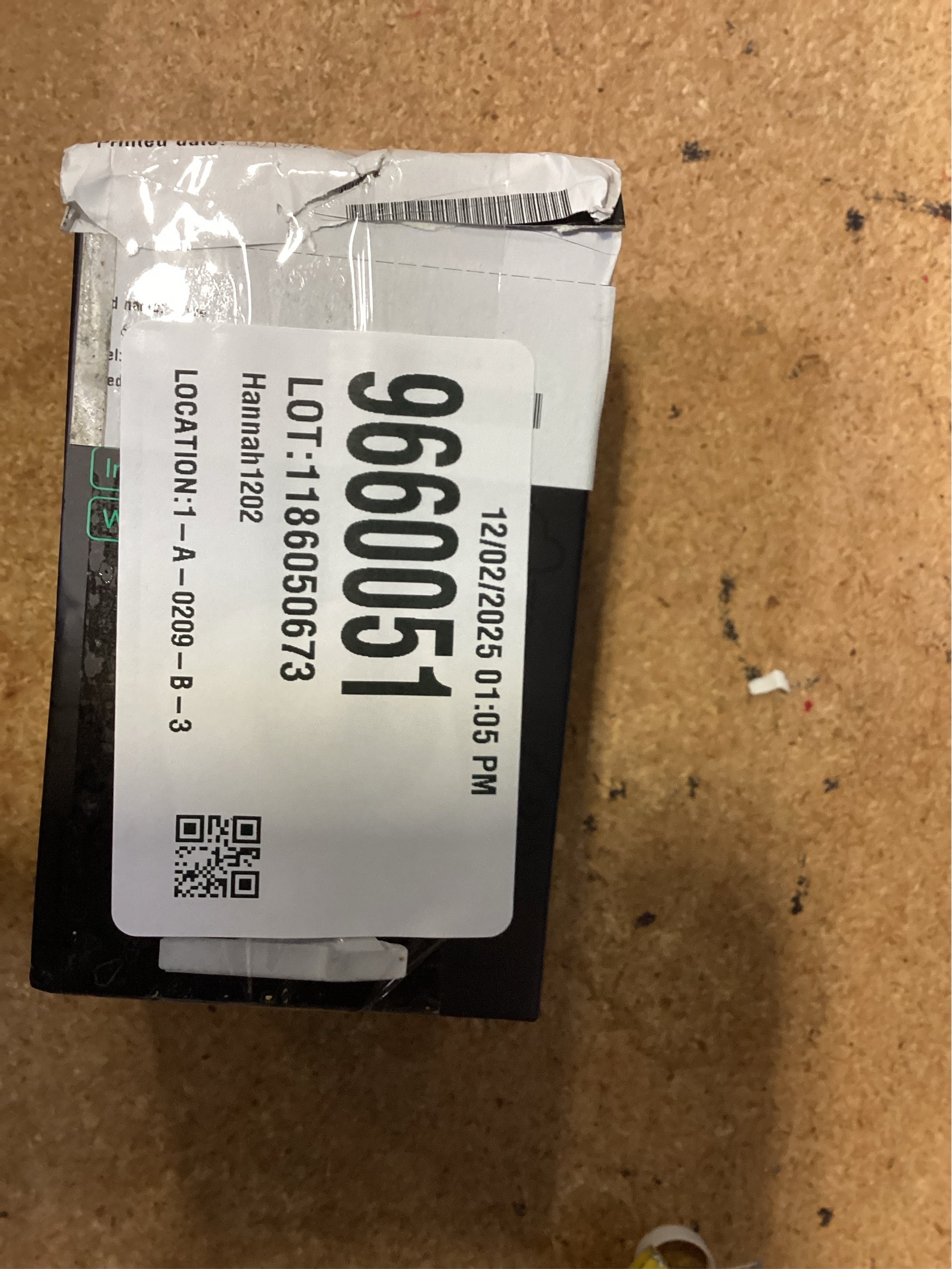 Wyze Cam V4 Plug-in Indoor and Outdoor Smart-Enabled Security Camera