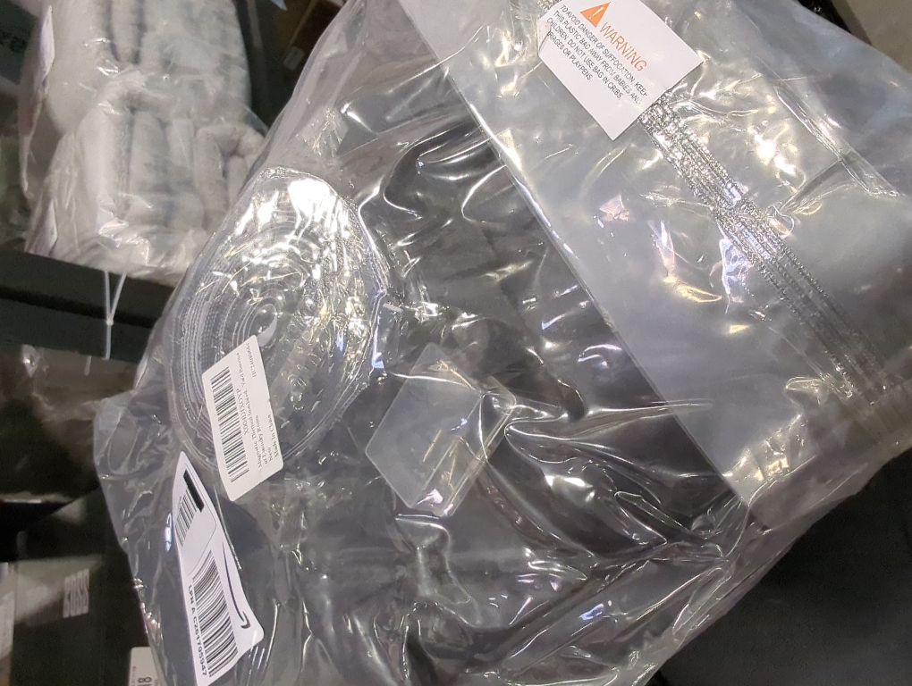 Magnetic Thermal Insulated Door Curtain for 36x 96 Doors, Visible Door Cover for Heat Insulation, Magnetic Closure Thick Blanket for Doorway to Keep Warm in Winter Cool in Summer