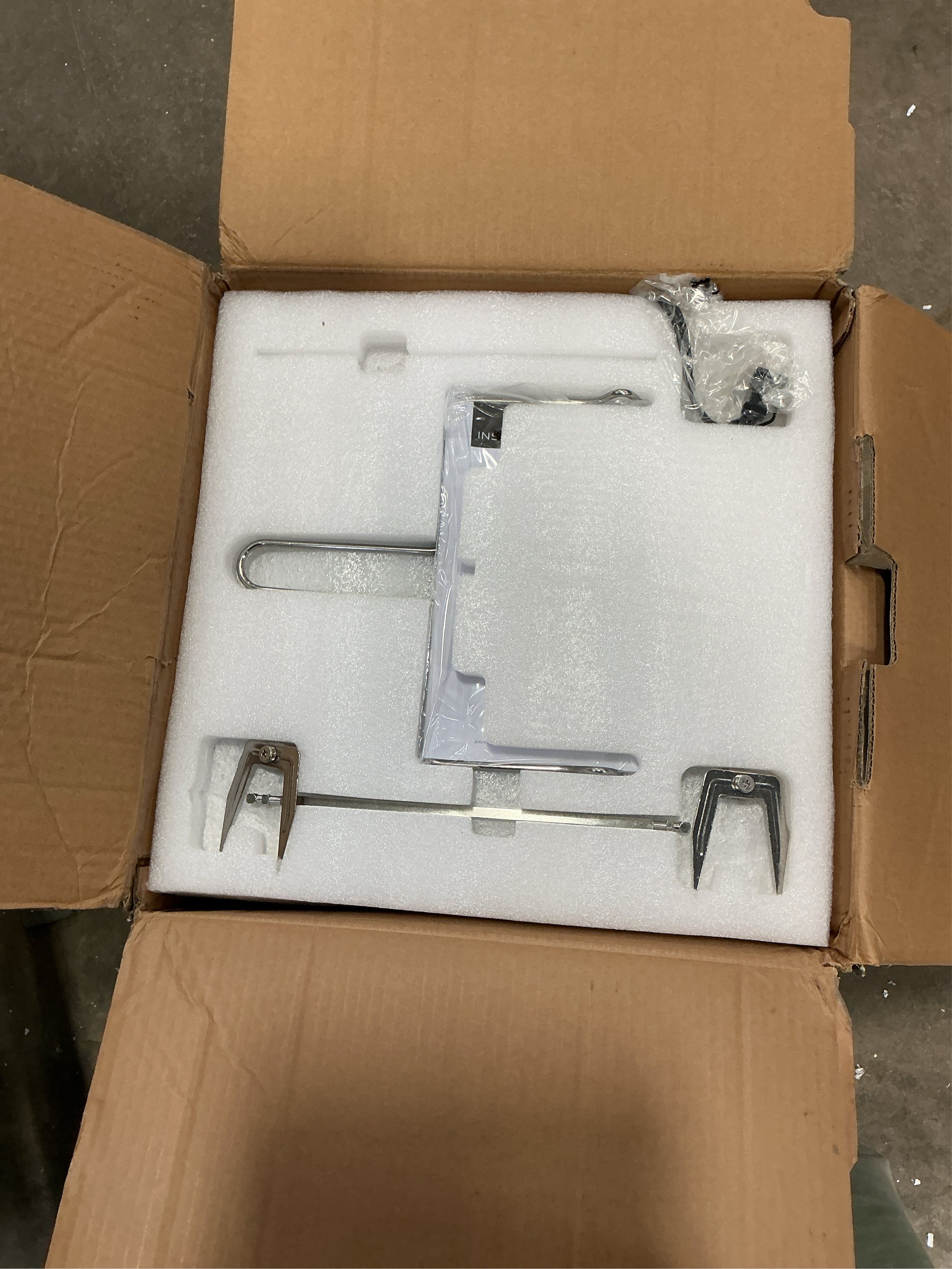 Insignia™ - 10 Qt. Digital Air Fryer Oven - Black