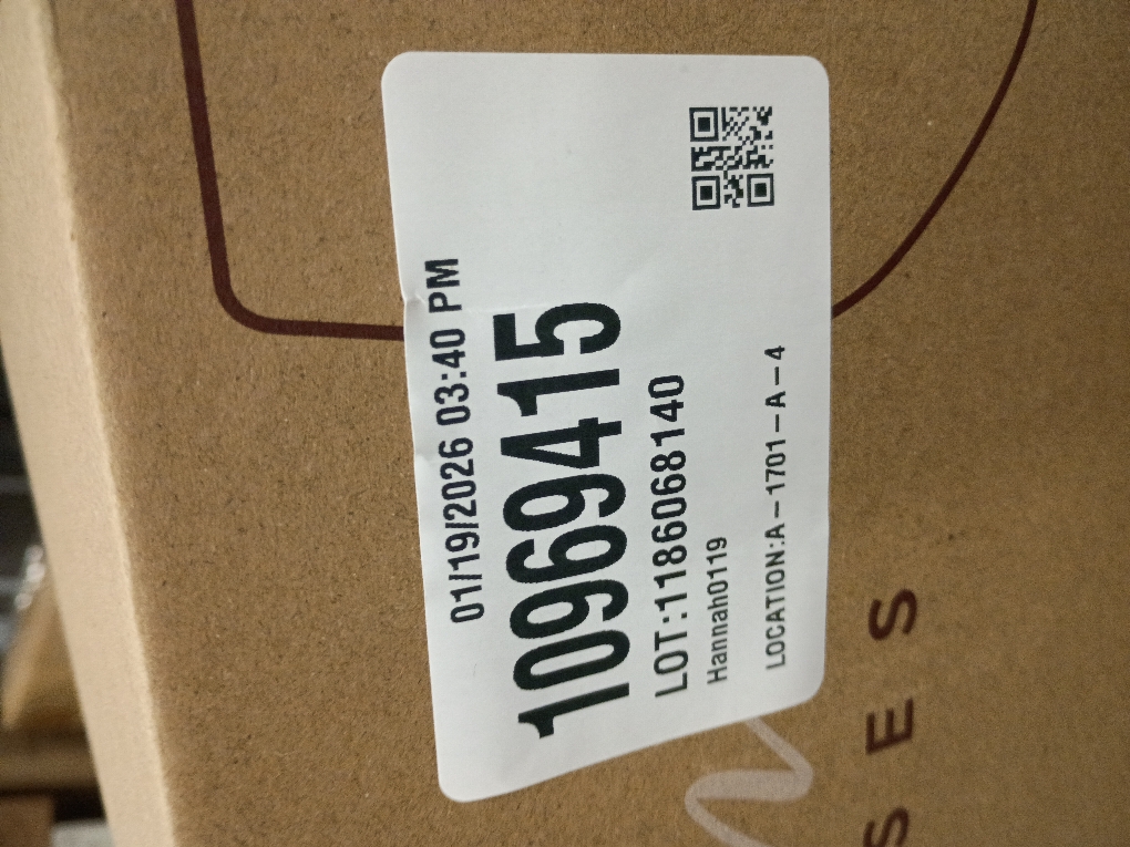 Gusto Nostro Stainless Steel Wine Glass - 18 oz - Cute, Unbreakable Wine Glasses for Travel, Camping and Pool - Fancy, Unique and Cool Portable Metal Wine Glass for Outdoor Events, Picnics (Set of 4)