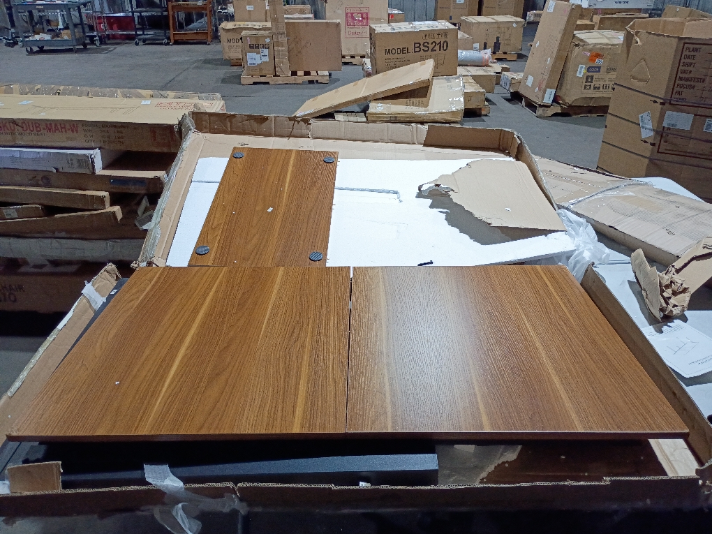 Extendable Kitchen Table  (NO TEST)
