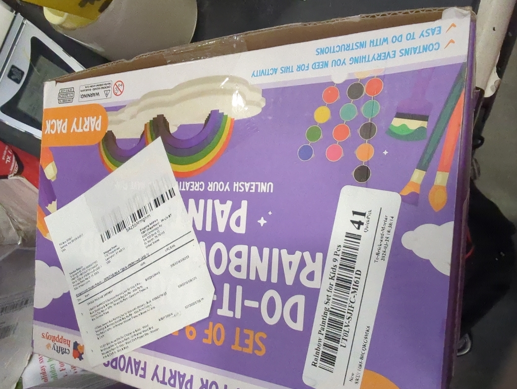 9 Pcs Rainbow Painting Set for Kids 9 Pcs - Bulk Stockings & Birthday Goodie Bag Stuffer - Kids Party Favors Toy Return Gifts - Pinata Stuffers - Classroom Treasure Box Carnival Prizes