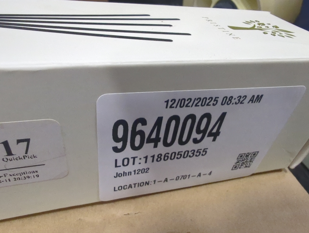 PRISTINE Maldives Villa/Inspired by Marriott Hotel Reed Diffuser for Home | Citrusy Grapefruit, Apple/Ocean Breeze/Sandalwood Oil Reed Diffuser Set & Reed Diffuser Sticks | Home Decor Scent Diffuser