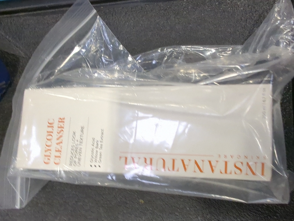 InstaNatural Glycolic Acid Cleanser Face Wash for Women & Men, Gently Exfoliating, Pore Minimizer, Anti Aging, Blackhead Remover, Acne Facial Treatment with Botanical Extracts, 6.7 Fl Oz