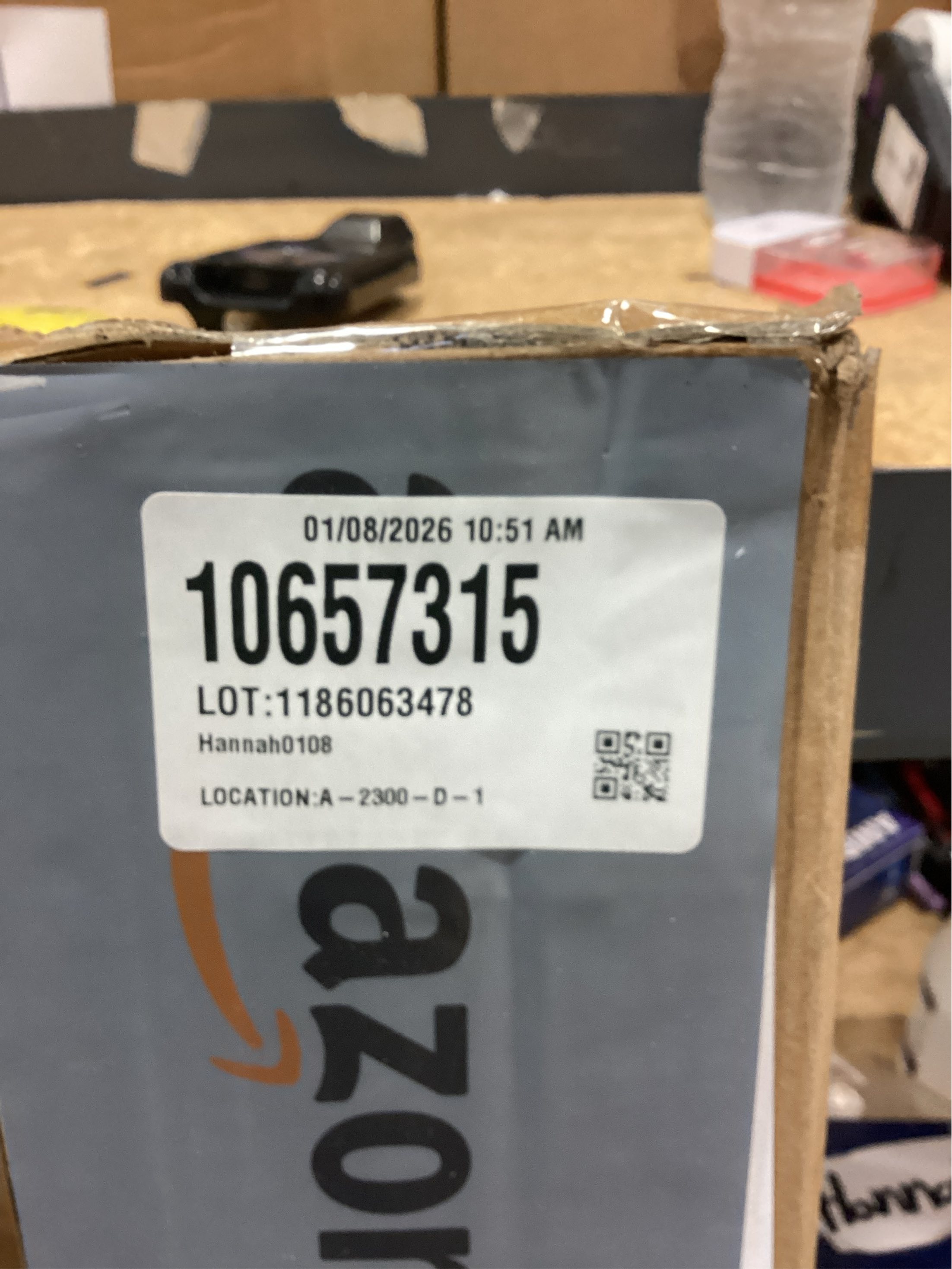 Floating Frame for 30x40 Canvas Paintings, DIY Metal Canvas Frame with 1.5 Deep for Oil Paintings Portrait Landscape Living Room Home Office Wall Art Decor (Black)