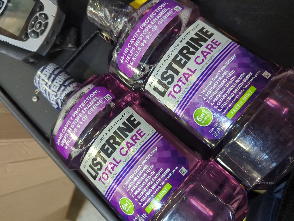 2 Pack Listerine Total Care Anticavity Mouthwash, Fresh Mint, 33.8 Ounces