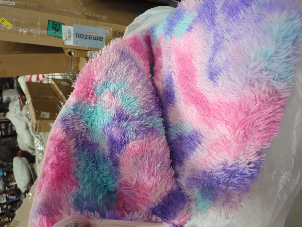 LOCHAS Luxury Fluffy Rainbow Area Rug for Girls Bedroom 4x6, Soft Fuzzy Kids Rugs for Bedroom Boys Playroom, Cute Colorful Tie Dye Princess Carpet for Nursery Living Room Home Decor, Pink/Purple