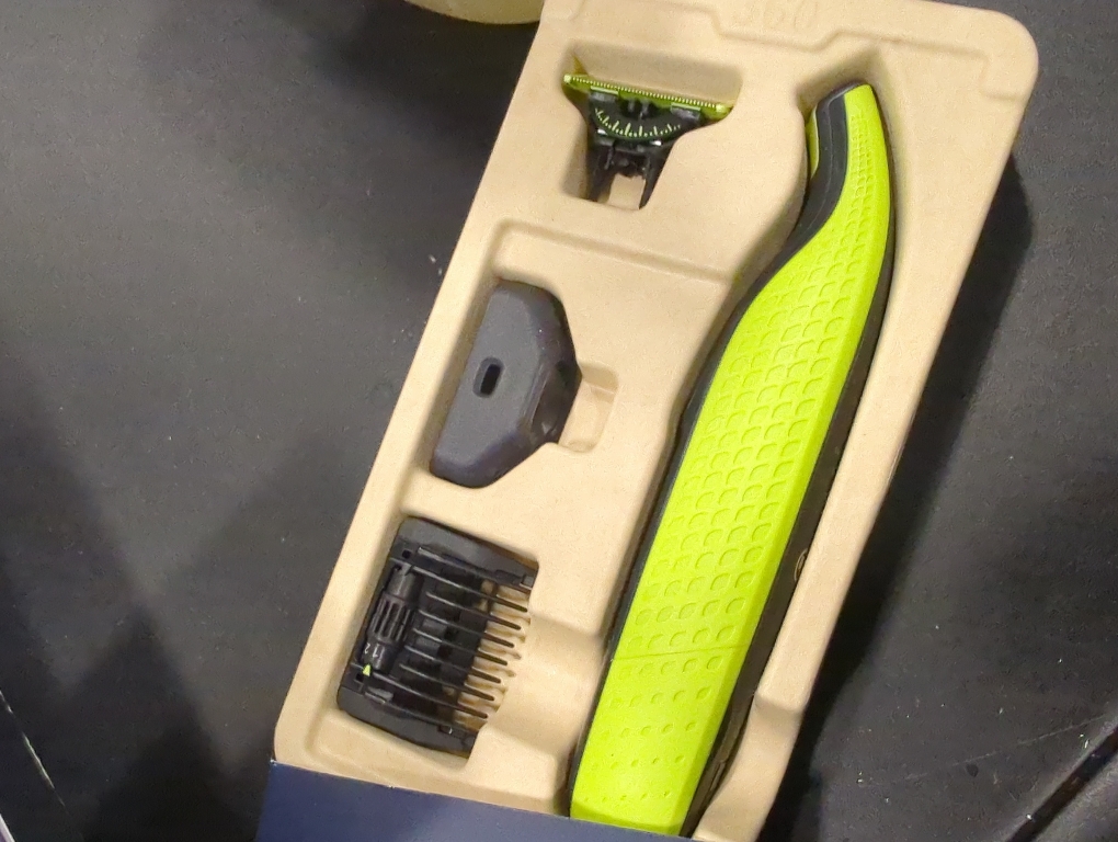 Norelco Oneblade 360 Rechargeable Face Trimmer