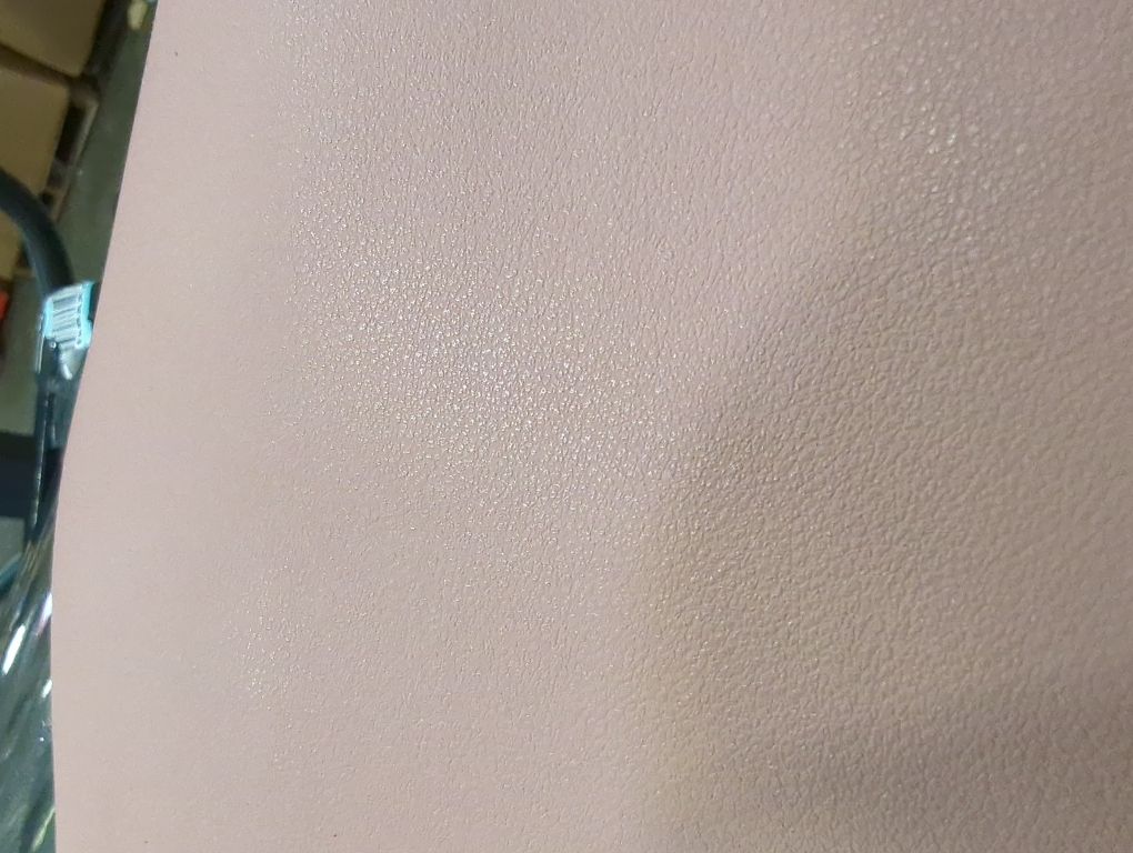 Makeup Mat for Vanity - Waterproof | Oil-Proof | Dust-Resistant | Soft and Comfortable Desk Protection, Ideal for Makeup Tables and Workbenches (15.7X23.6, Pink)