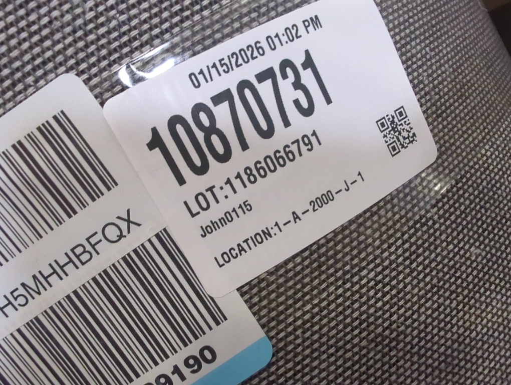 Size XL Color Grey flower area rug