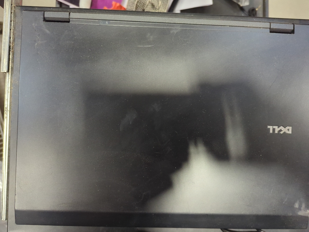 Dell E5400 Latitude 14-Inch Laptop With Charger