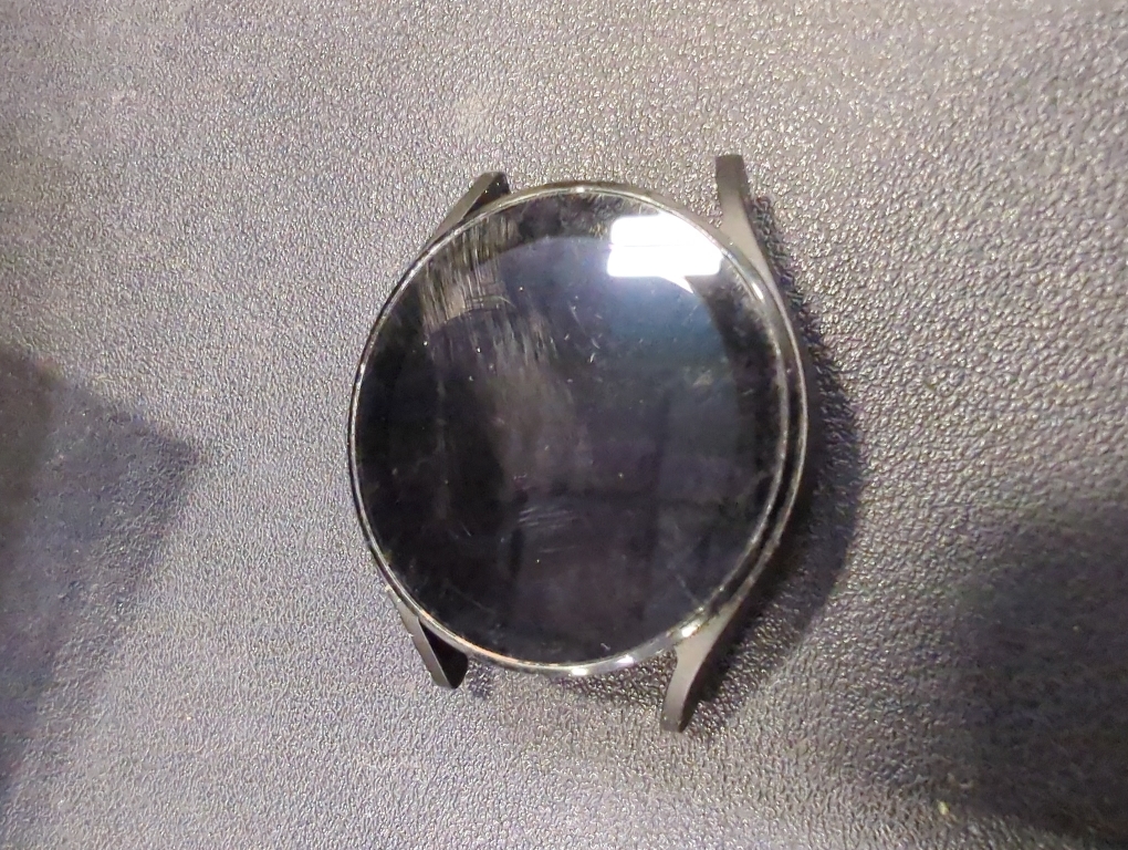 SAMSUNG Galaxy Watch 5 40mm Bluetooth Smartwatch w/Body, Health, Fitness and Sleep Tracker, Improved Battery, Sapphire Crystal Glass, Enhanced GPS Tracking, US Version, Gray