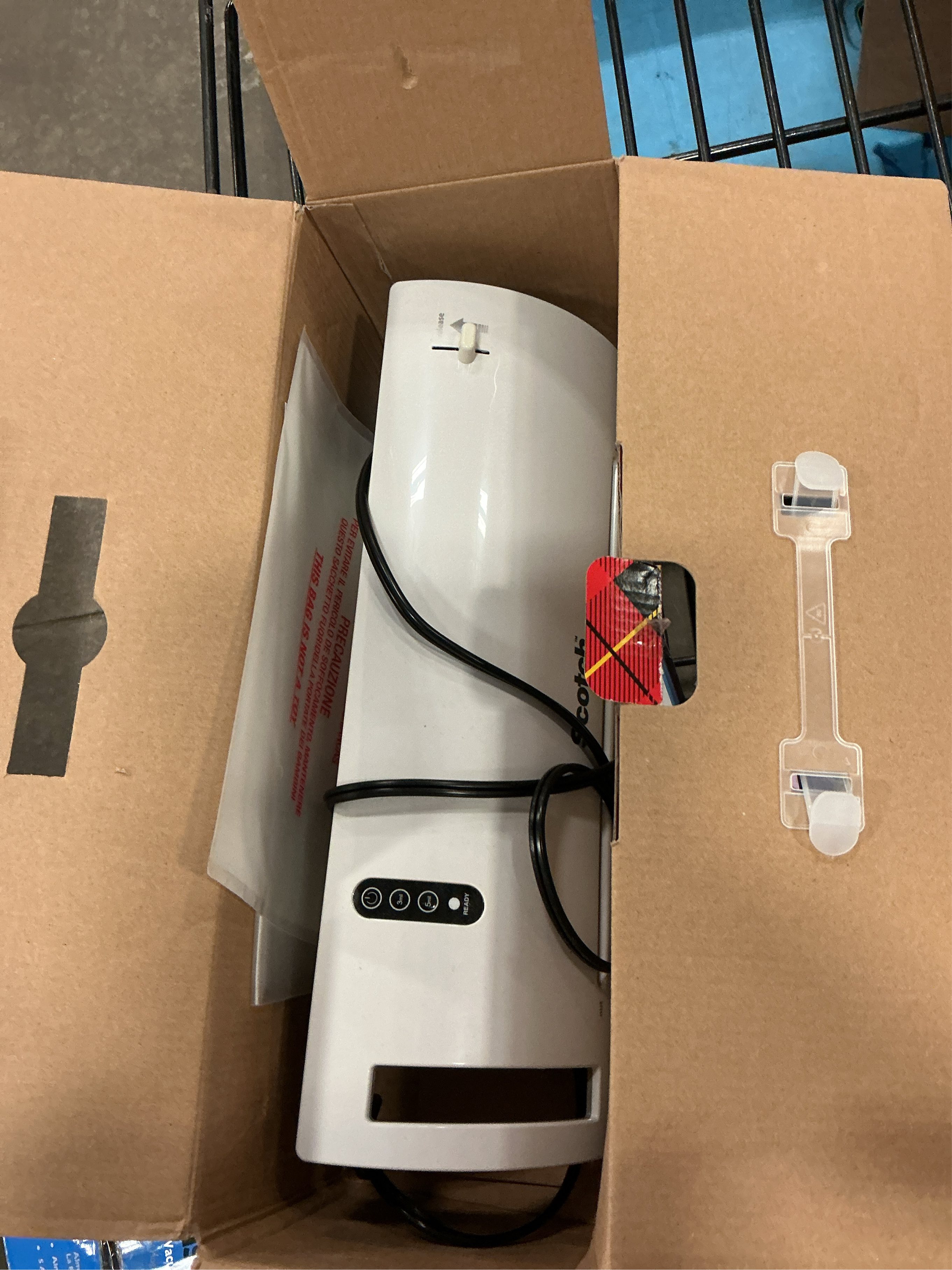 Scotch Thermal Laminator with 2 Starter Pouches 8.5 x 11