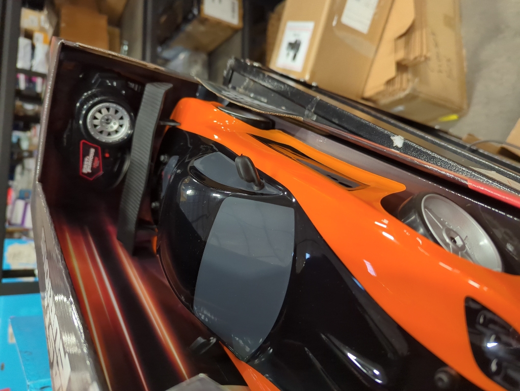 Jada Toys Fast & Furious Elite Drift RC 1993 Mazda RX-7 Remote Control Vehicle 1:10 Scale Orange