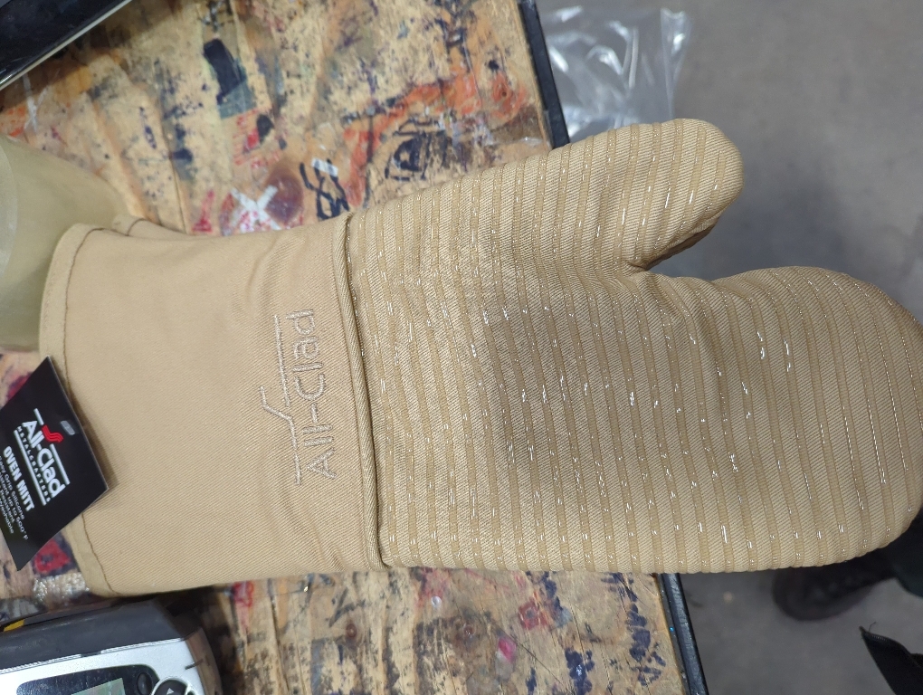 All-Clad Premium Silicone Oven Mitt: Heat Resistant to 500 Degrees - 100% Cotton & Silicone, 14x7 Pot Holder for Kitchen and Barbeque, (2 Pack), Almond