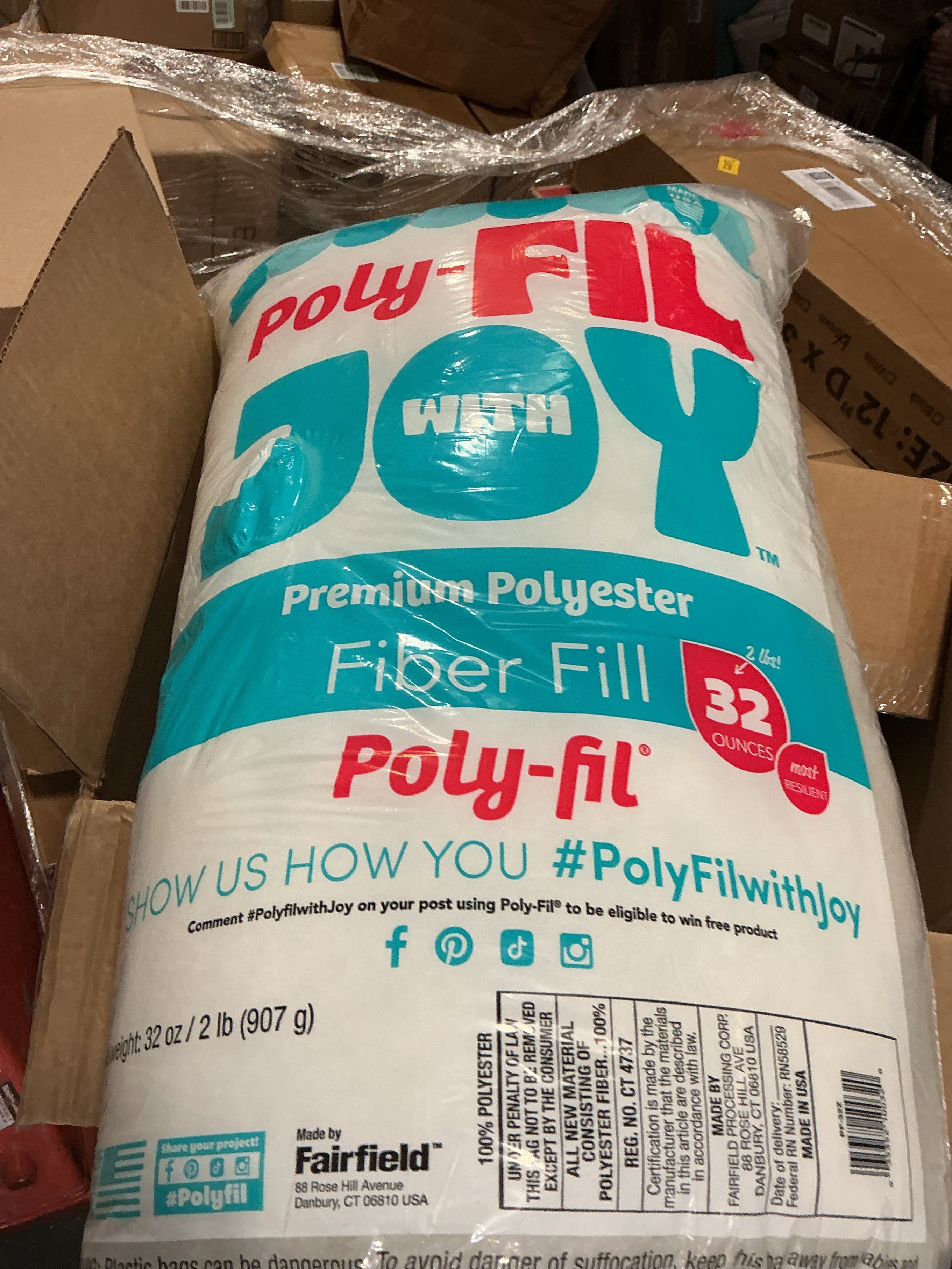 Poly-Fil® Premium Polyester Fiber Fill by Fairfield, 32oz Bag