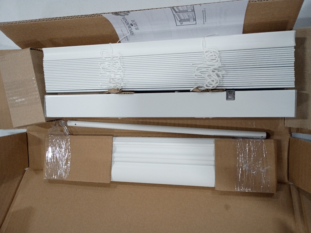Lotus & Windoware Cordless, 2 Inch Faux Wood Blind ; Color Bright White (See the pictures for the size)