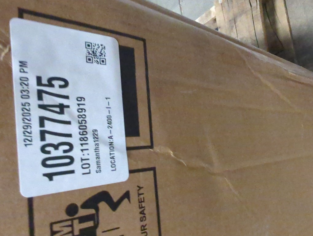 Accent Dining Chair with Castors - Squared Arm - Upholstry