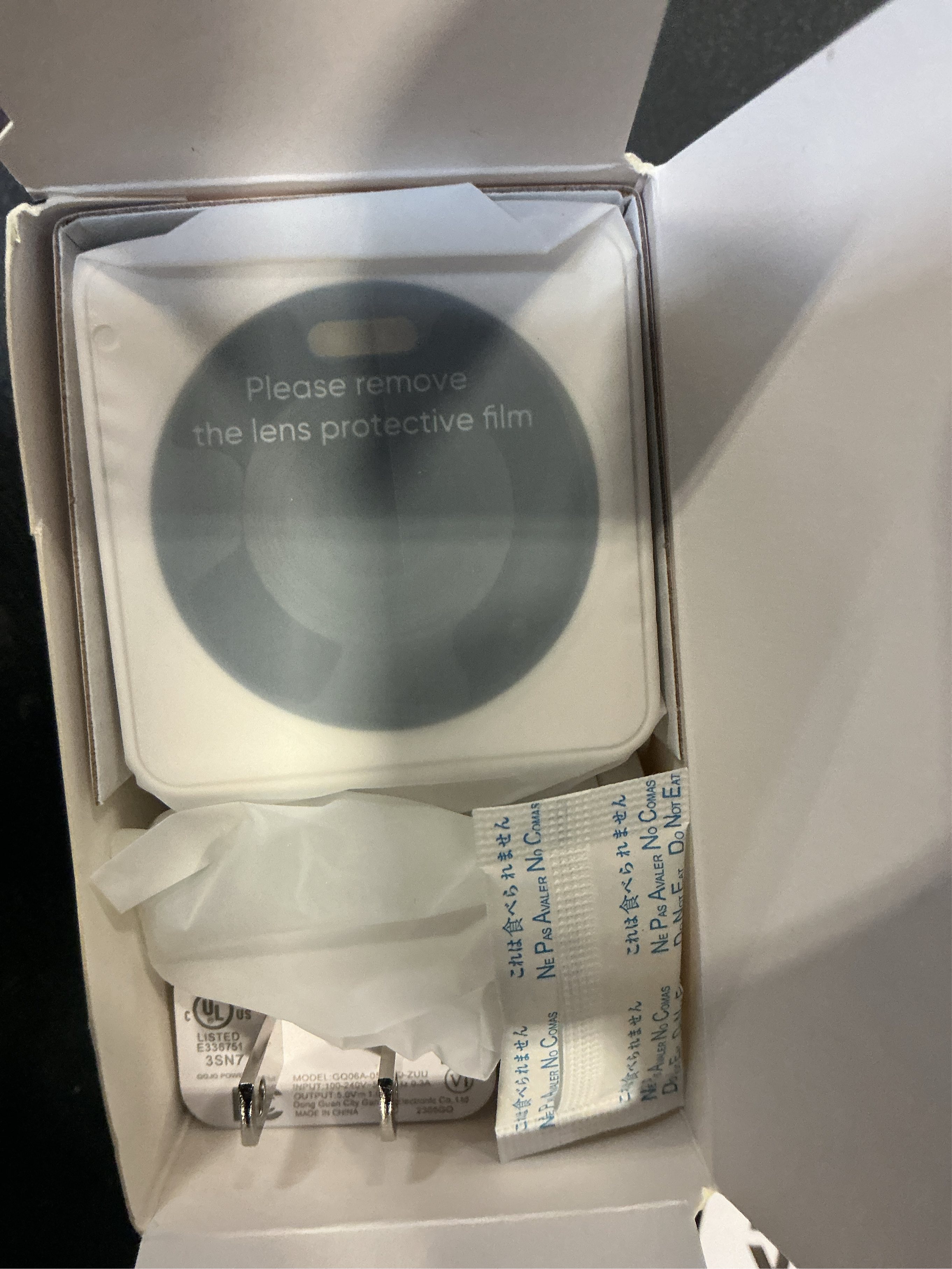 Wyze Cam OG Indoor/Outdoor 1080p Wi-Fi Smart Home Security Camera with Color Night Vision, Built-in Spotlight, Motion Detection, 2-Way Audio, Compatible with Alexa & Google, White, Free Expert Setup