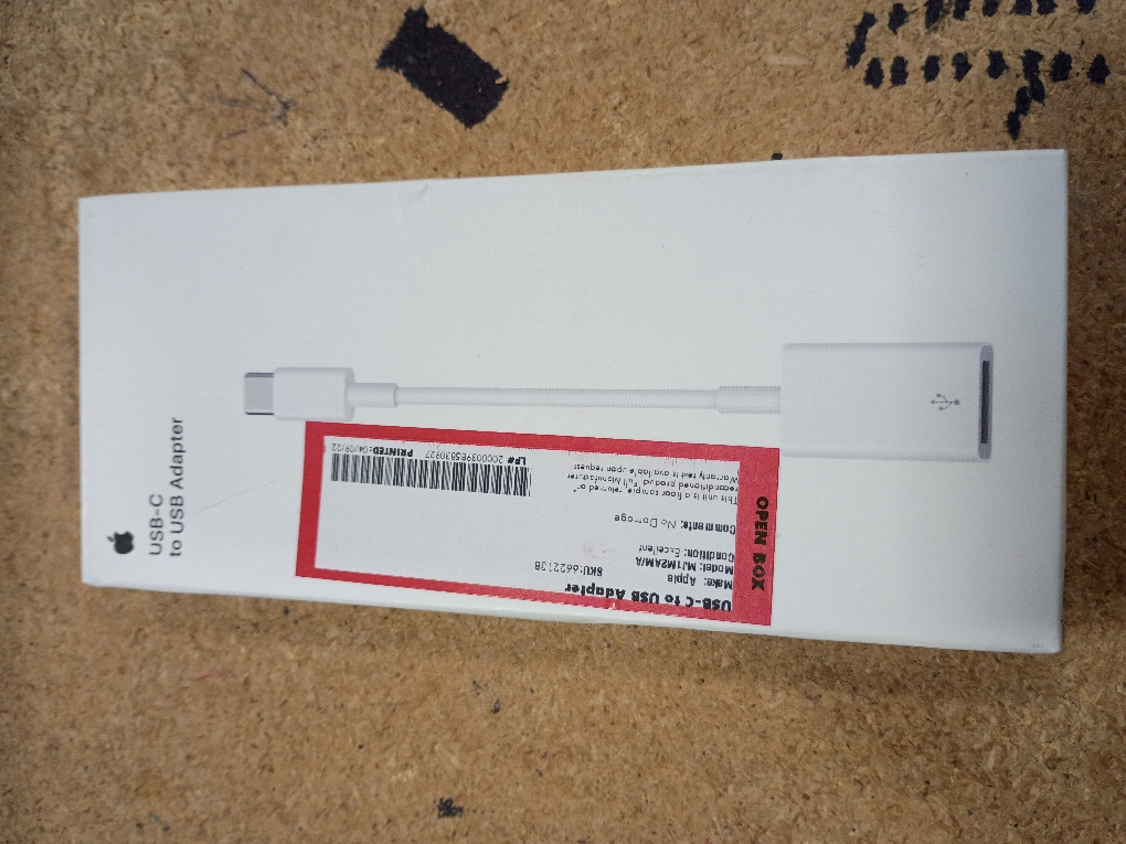 Apple USB-c to USB Adapter MJ1M2AM a