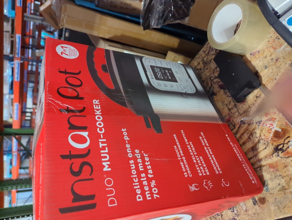 Instant Pot Duo 7-in-1 Electric Pressure Cooker, Slow Cooker, Rice Cooker, Steamer, Sauté, Yogurt Maker, Warmer & Sterilizer, Includes App With Over 800 Recipes, Stainless Steel, 8 Quart