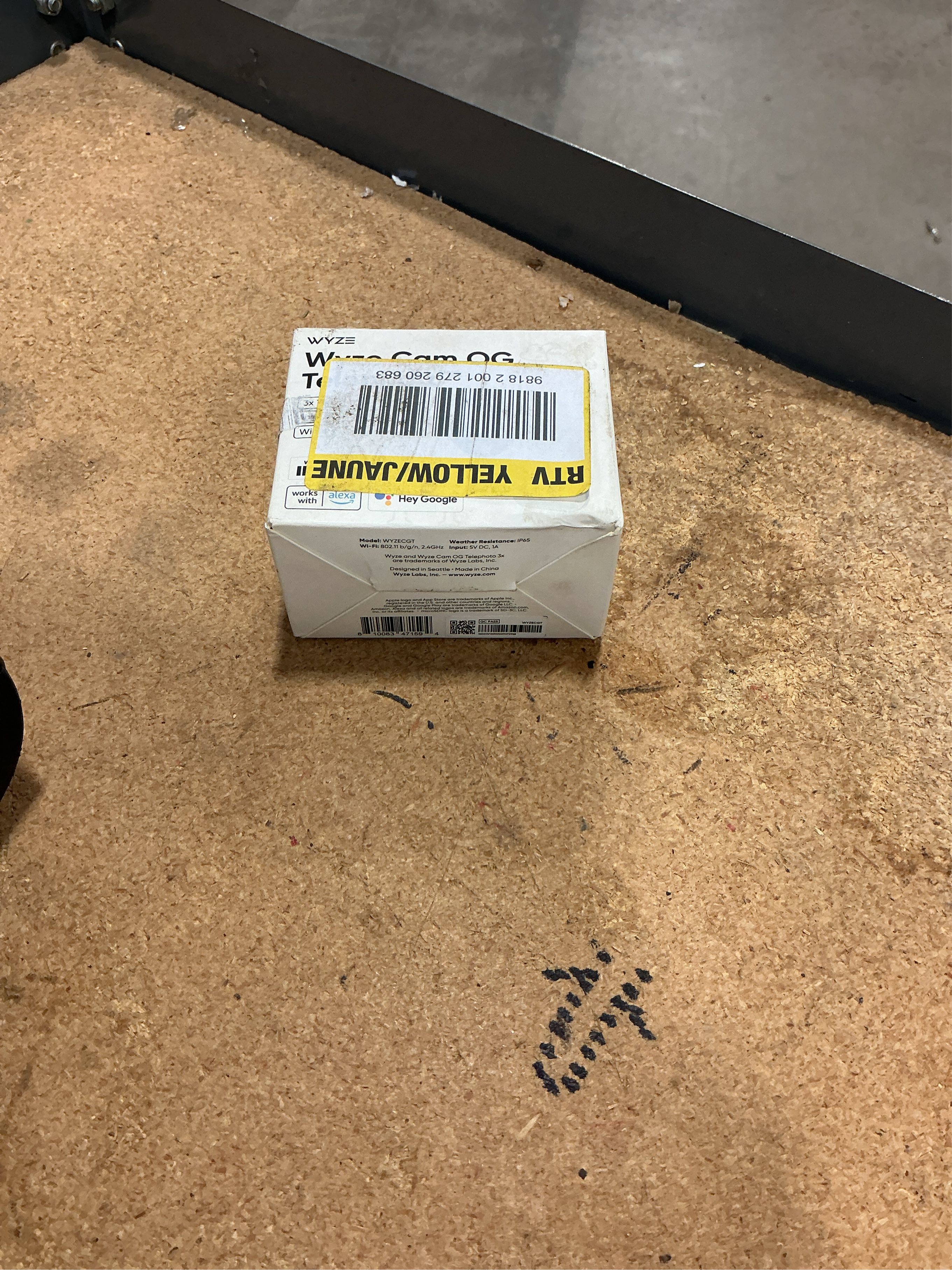 Cam OG Telephoto Indoor/Outdoor 1080p Wi-Fi Smart Home Security Camera with 3X Optical Zoom and Color Night Vision