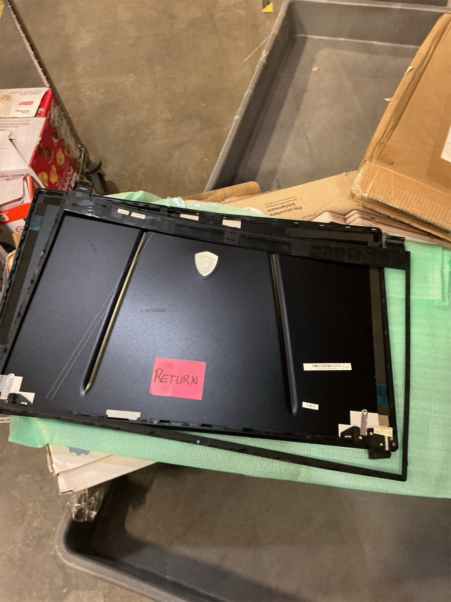 for GE75 GP75 GL75 9SD MS-17E1 17E5 LCD Screen Back Cover Front Bezel Hinges Leopard Laptop Top Case Screws 17.3 Inch(GL75 AB Cover) ‼️may be broken parts ‼️