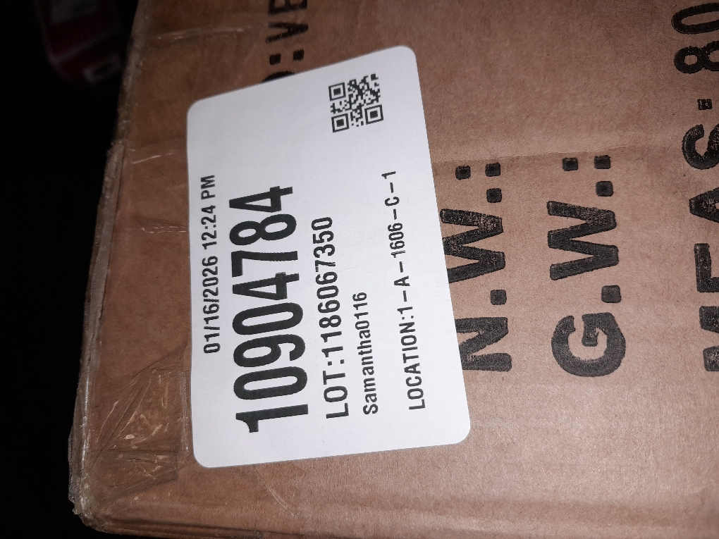 Velener Artificial Agave Plant in Black Pot with Real Stone Pebbles, Large Fake Agave Plants with Green Serrated Leaves, Faux Yucca for Indoor and Outdoor Decor-32 Inches Tall, 40 Leaves