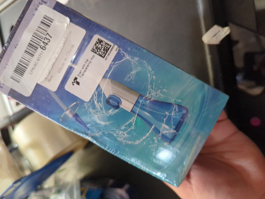 Water flossers for Teeth,Water flosser Portable for Braces,Manual Water flosser Cordless,Dental Floss for Bridges,Teeth Cleaning kit (3 Heads)