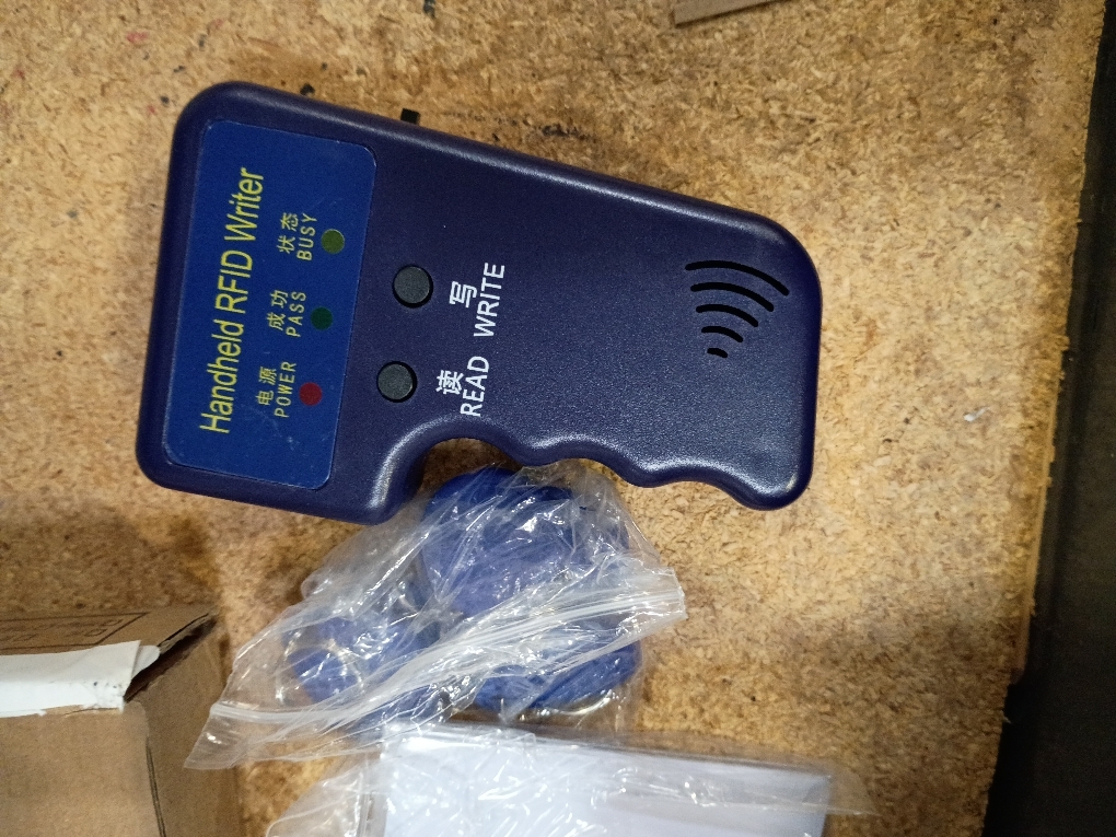 125KHz RFID Copier – Handheld ID Card Writer with 6 Key Fobs & 6 Blank Cards,Compatible with T5577 & More