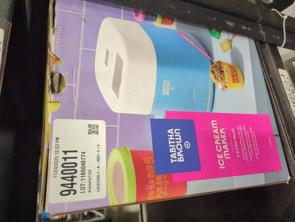 Tabitha Brown Electric Ice Cream Maker 1.5qt Light Blue