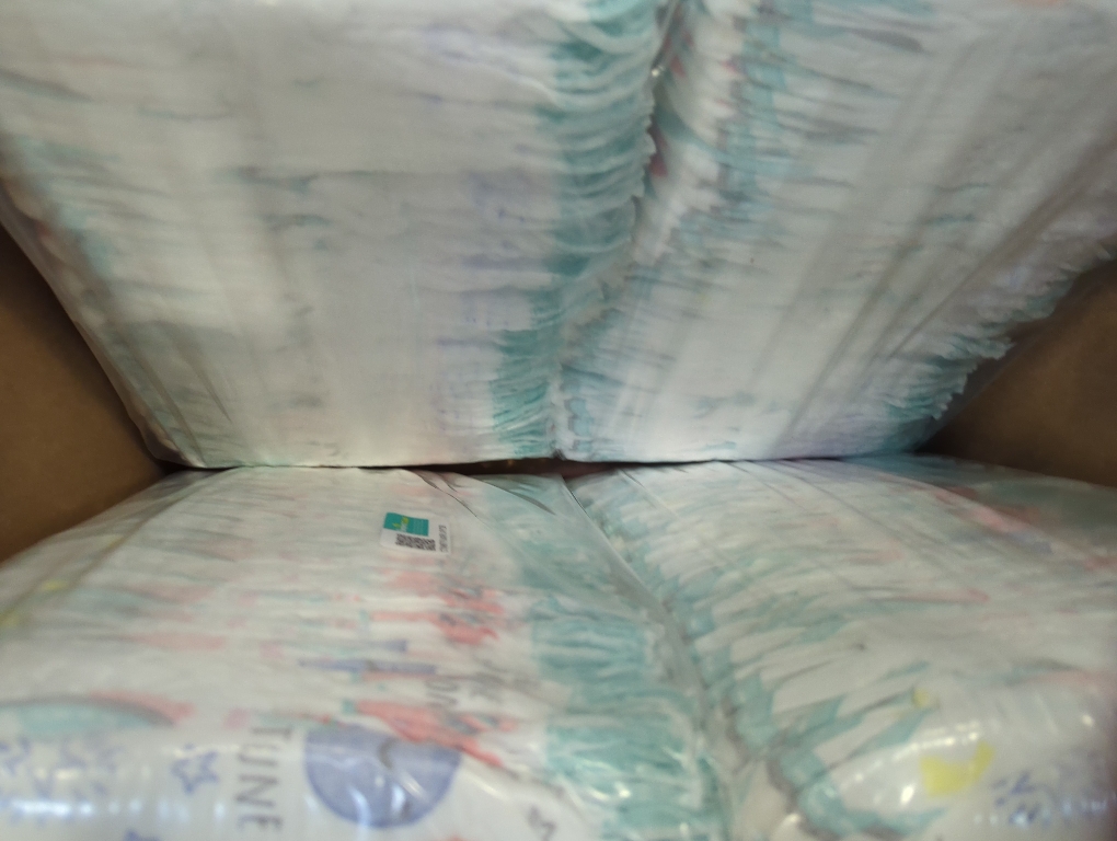 Pampers Diapers - Cruisers 360 - Size 3, 168 Count, Babyproof, up to 100% Leakproof Pull-On Diaper (Packaging May Vary)