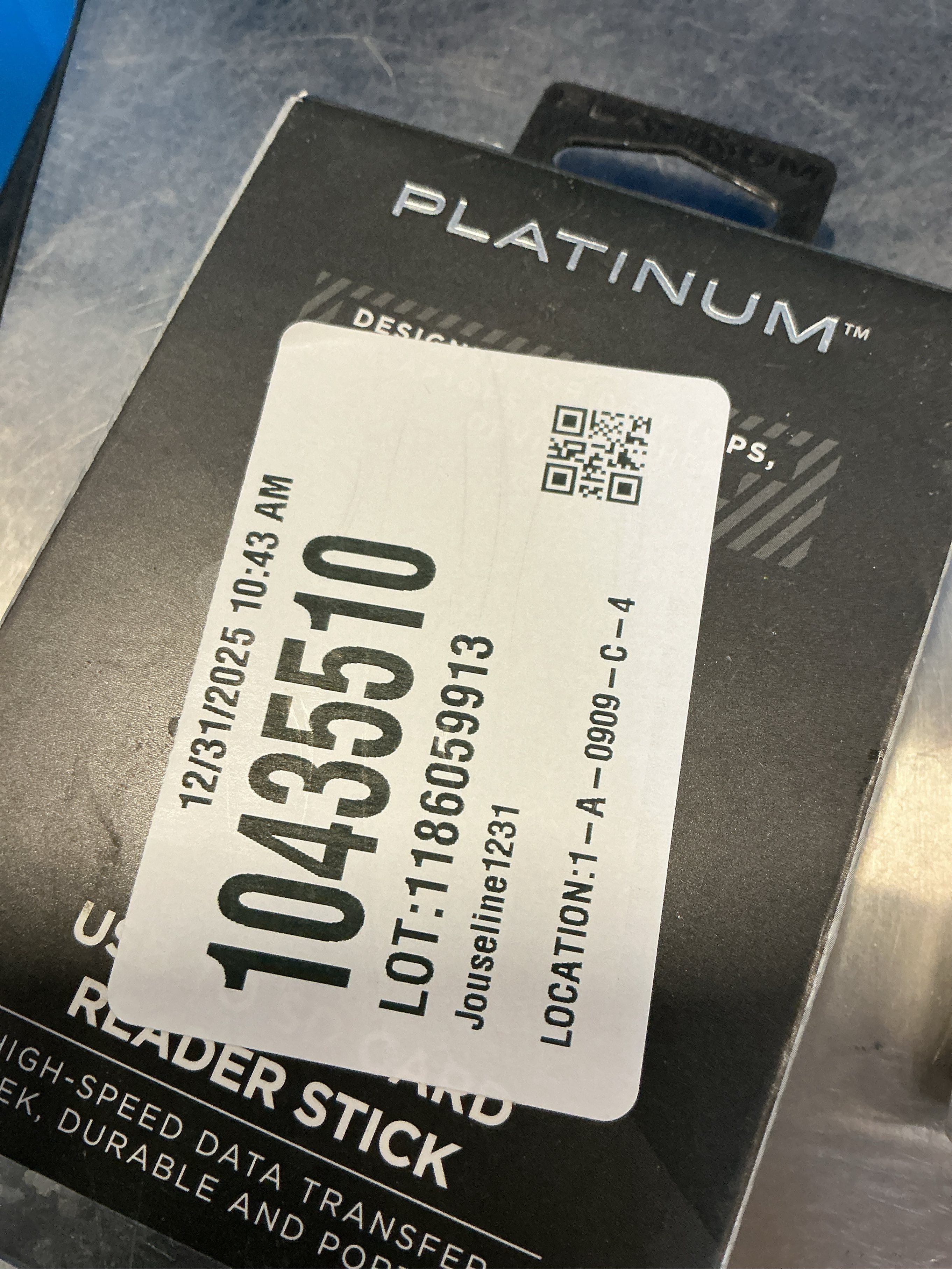 Platinum™ - UHS-I USB 3.2 Gen 1 Memory Card Reader - Black