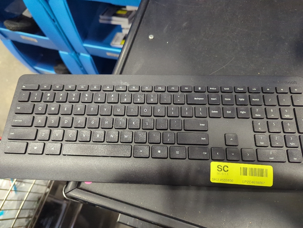 WIRELESS DESKTOP 900 USB PORT ENG