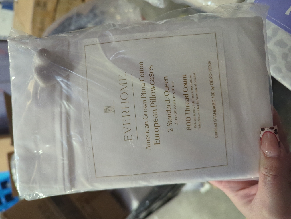 Everhome PimaCott Sateen 800-Thread-Count Standard Pillowcases in White (Set of 2)