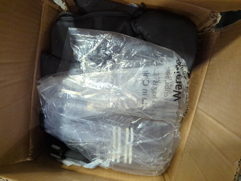 ZELUS Weighted Vest for Men and Women | 4-10lb/11-20lb/20-32lb Vest with 6 Ironsand Weights for Home Workouts | Adjustable Body Weight Vest Exercise Set for Cardio and Strength Training