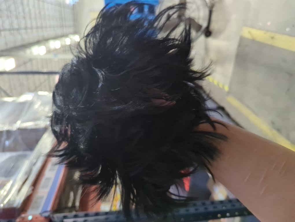 SWACC Unisex Fashion Spiky Layered Short Anime Cosplay Wig for Men and Women (1B-Off Black)