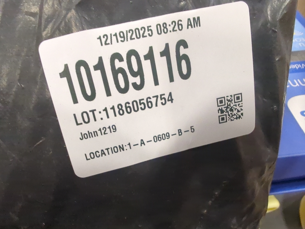 4 Pcs set Pool Pole Hanger Hook 4 Pcs Set, Blue Plastic Holder with Screwsfor Simple to Mount for Outdoor Swimming Pool Telescopic Poles, Nets, Brushes, Garden Hose,Swimming Pool Accessories