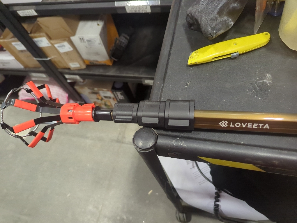 LOVEETA® Gen2 12Ft [18Ft Reach] Lightweight Extendable Light Bulb Changer Pole for High Ceilings – Telescopic Light Bulb Pole Changer with Bulb Gripper - Champagne Gold