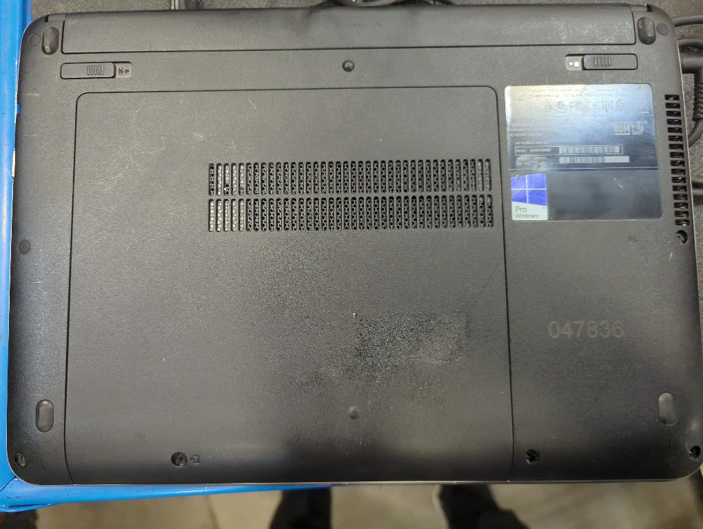 HP ProBook 430 G3 With Charger