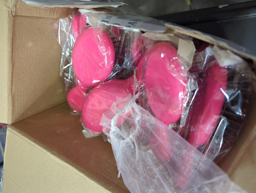 36 Packs Mini Detangling Hairbrush Squirt Detangler combs Toddler Soft Bristle Travel Hairbrush Women Girl