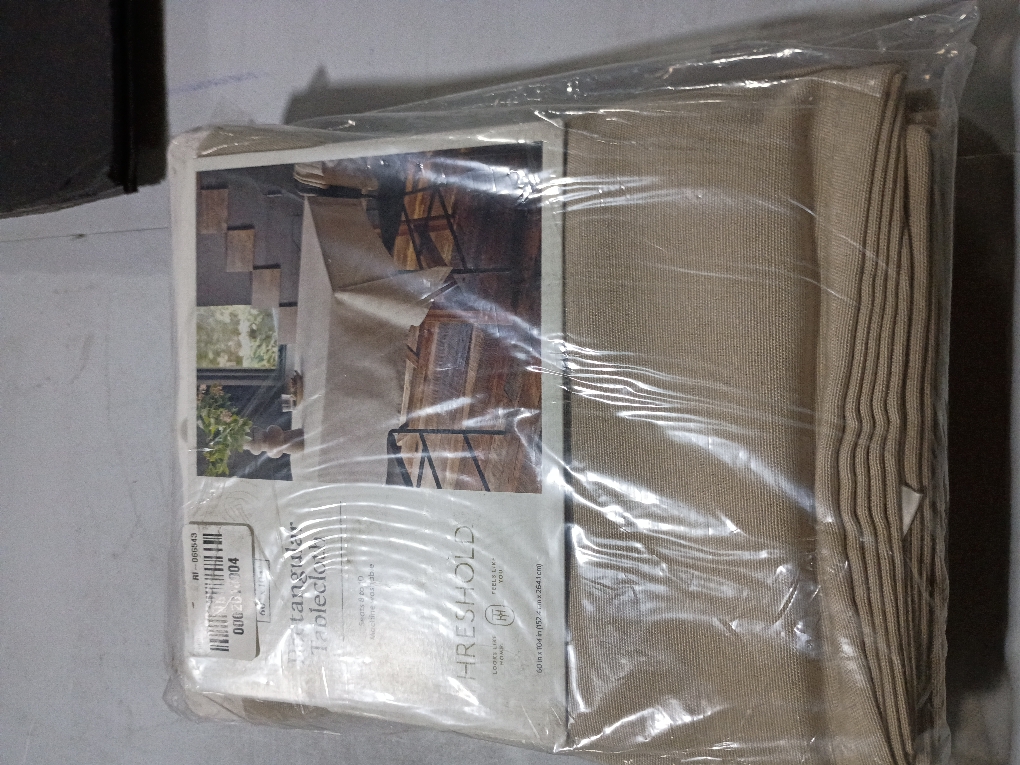 104 X 60 Solid Tablecloth Natural - Threshold™: Traditional Rectangle, Cotton & Recycled Polyester, Autumn Decor