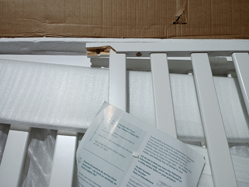 Benton White 4 in-1-Convertible Crib (NO TEST)