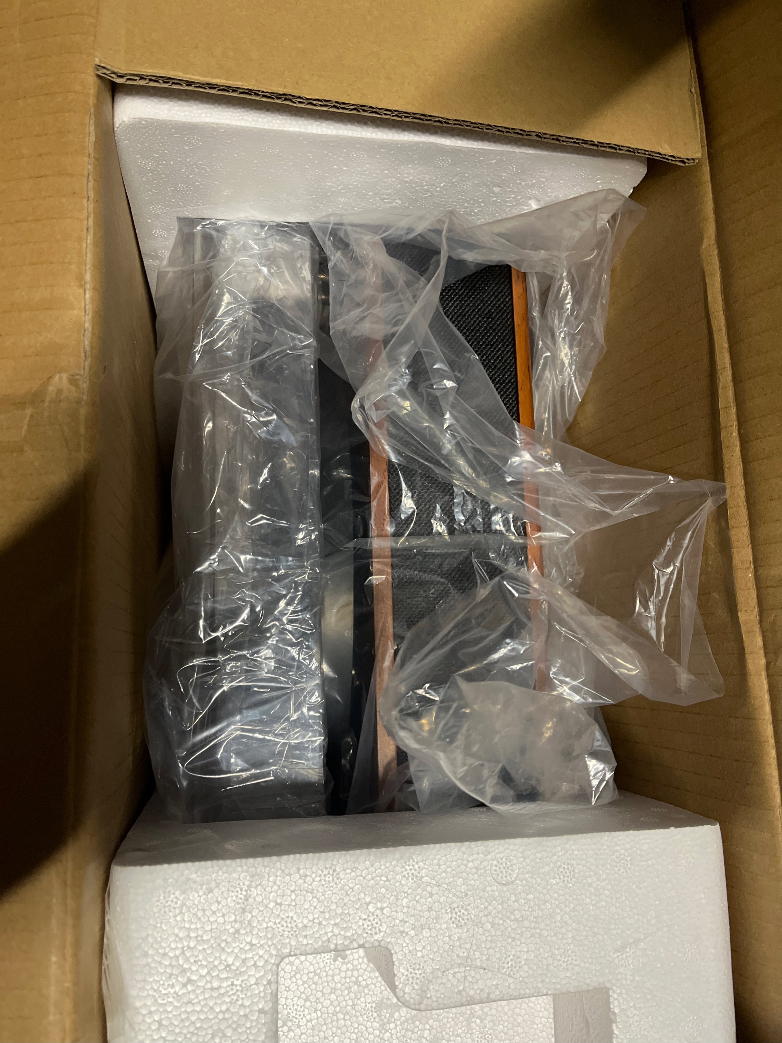 LP&NO.1 Record Player Turntable with Built-in Speakers and USB Play&Recording Belt-Driven Vintage Phonograph Record Player 3 Speed for Entertainment and Home Decoration（Mahogany Wood）