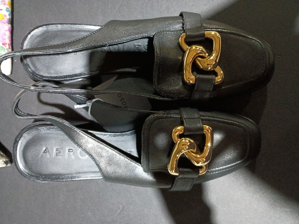 Aerosoles Women's Allure (See the picture for the size )