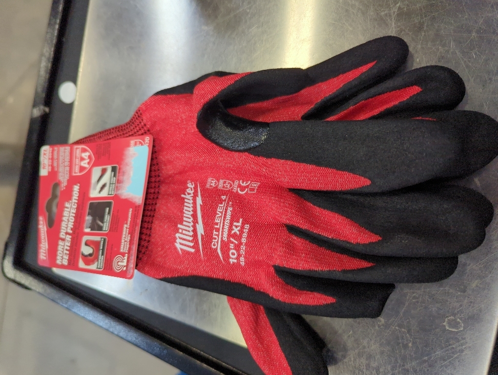 Milwaukee  - CUT 4 LEVEL NITRILE DIPPED GLOVES - 10xl